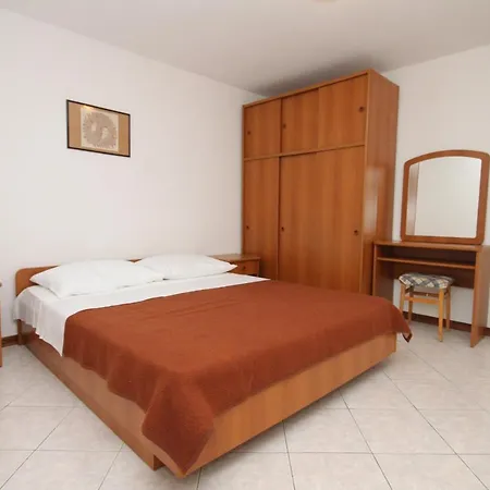 7487a Apartman *